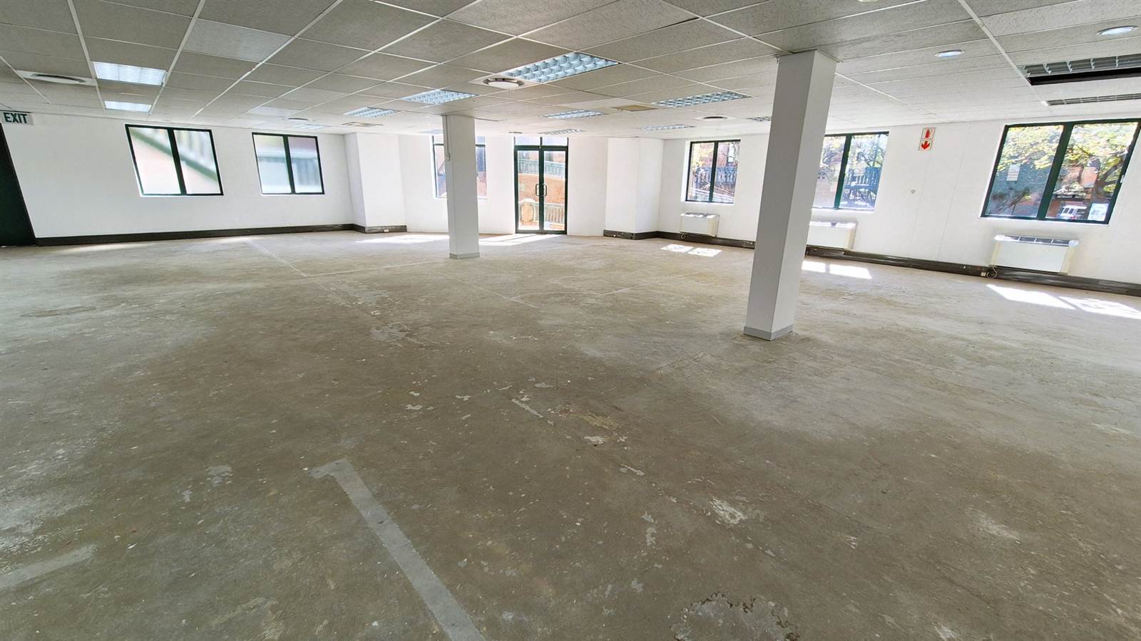 767  m² Office Space in Menlyn photo number 11