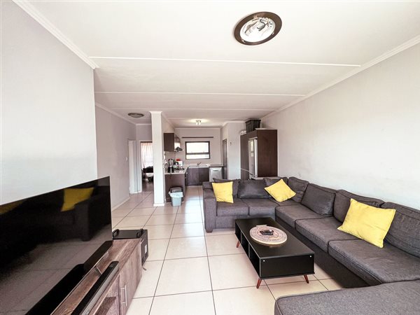 2 Bed Apartment in Dainfern