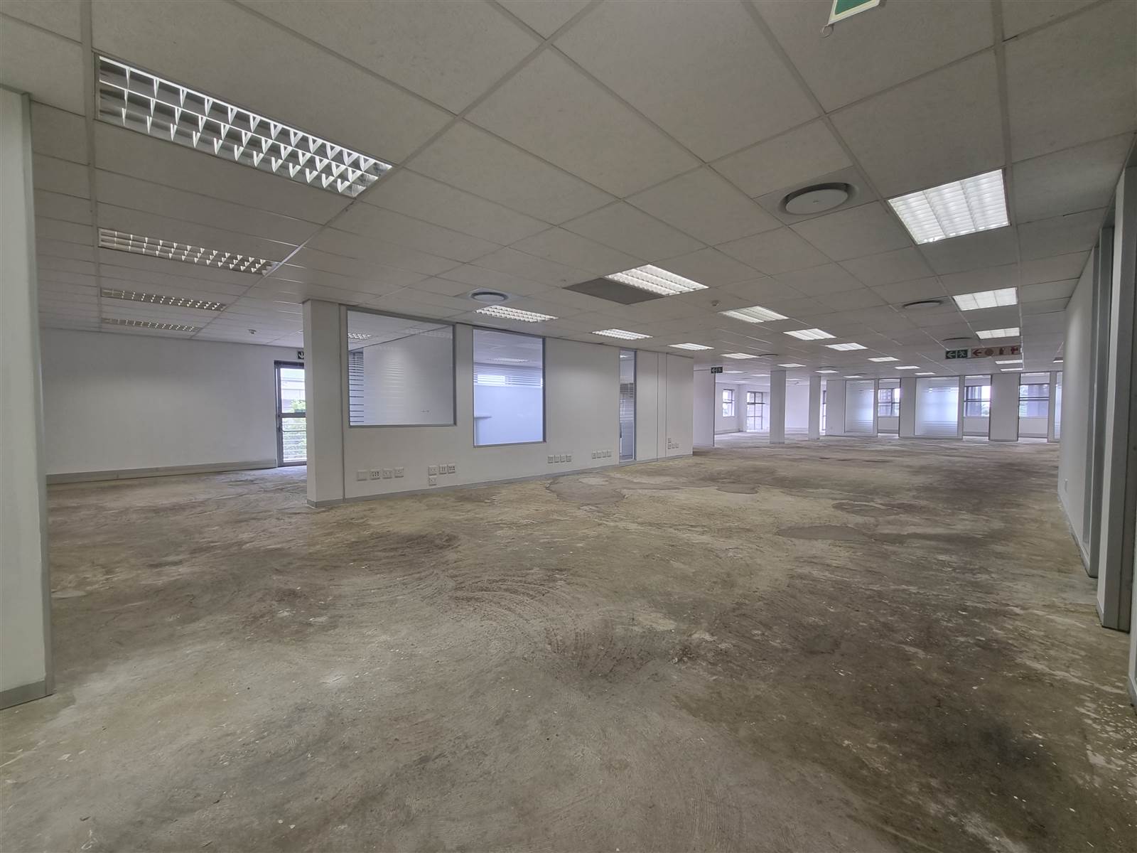 706  m² Commercial space in Woodmead photo number 7