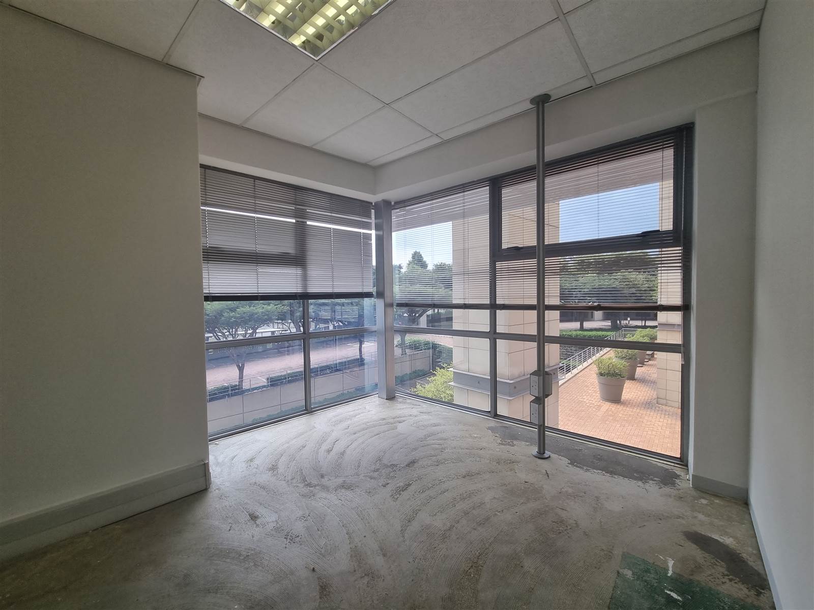 706  m² Commercial space in Woodmead photo number 14