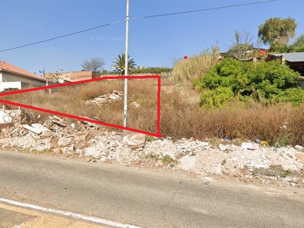 818 m² Land available in Hurst Hill
