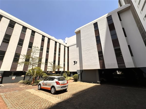 196 m² Commercial space 196 m² Commercial space
