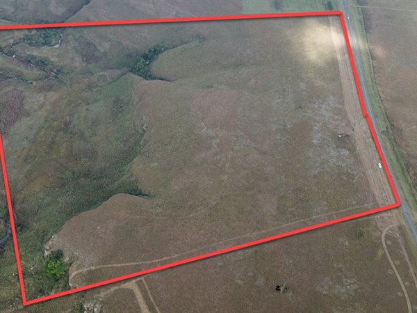 20.3 ha Land available in Cathkin Park