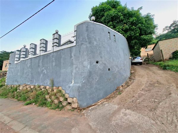 3 Bedroom House 3 Bedroom House