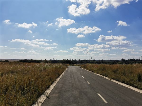 1503 m² Land available in Secunda