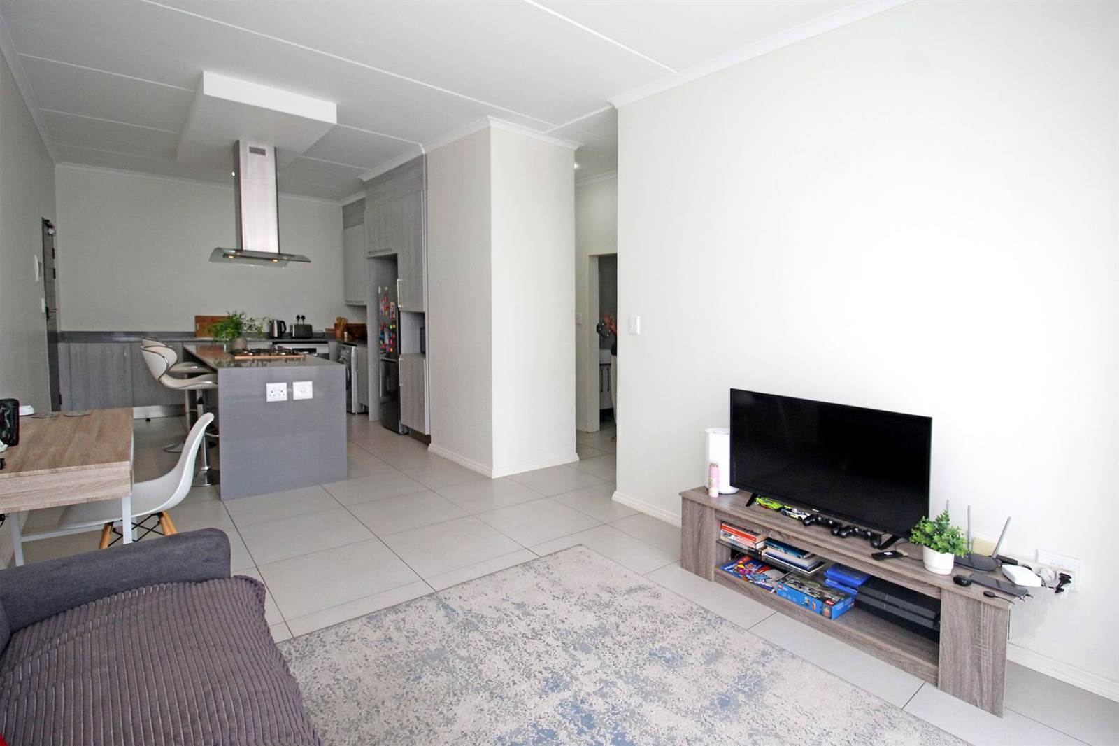 2 Bed Townhouse in Erand Gardens photo number 9