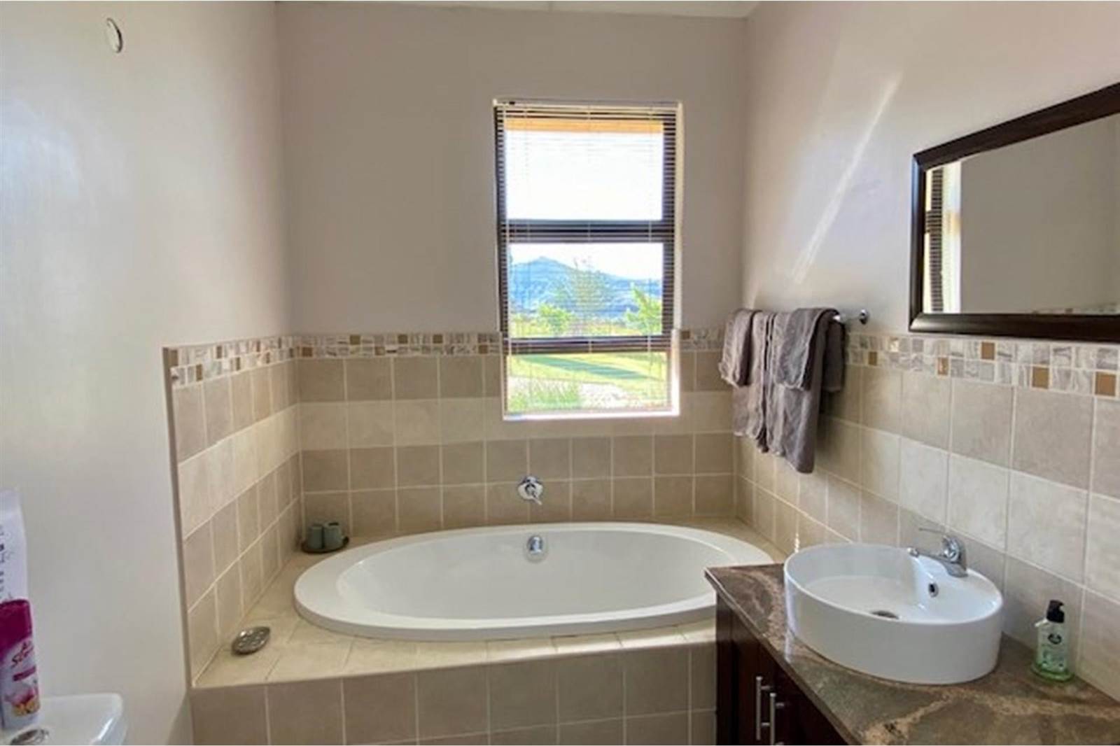 3 Bed House in Clarens photo number 27
