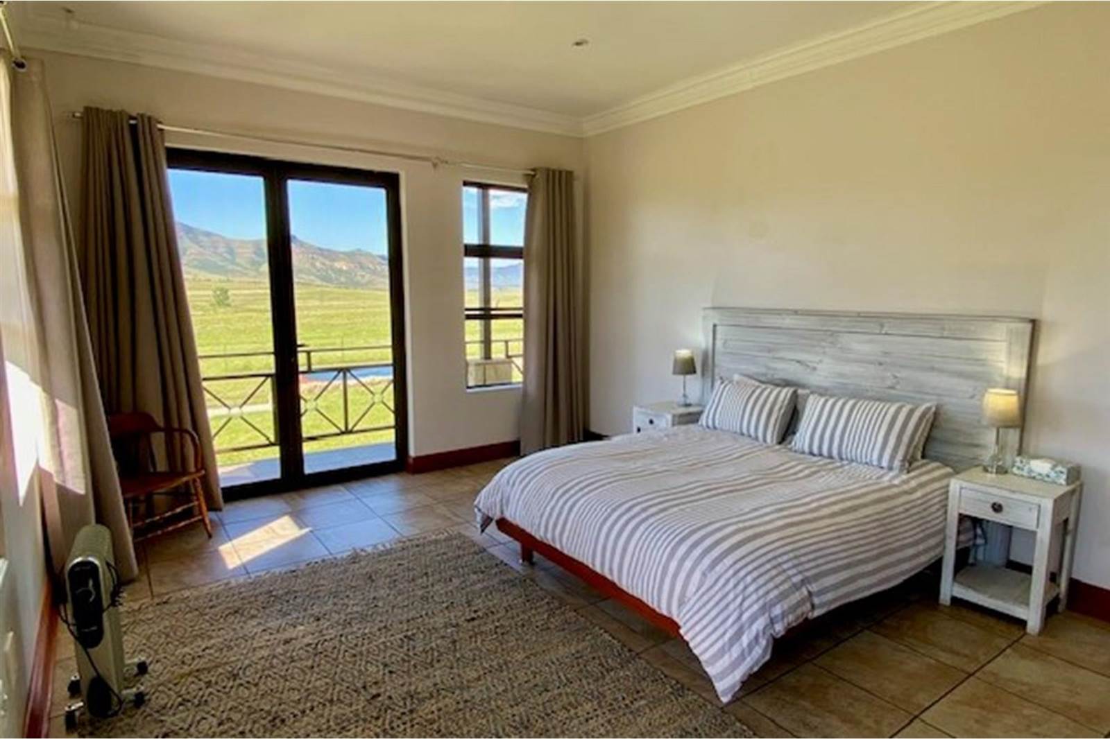 3 Bed House in Clarens photo number 20