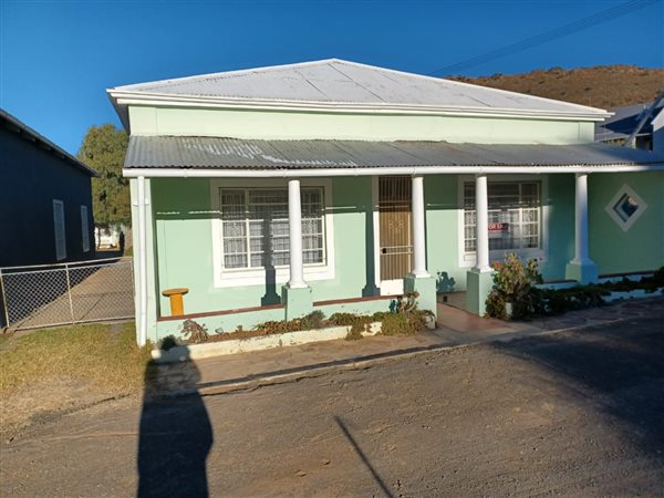 3 Bedroom House 3 Bedroom House