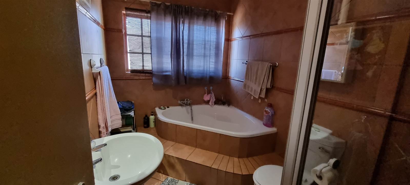 2 Bed House in Rustenburg Central photo number 5