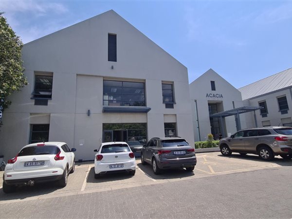 459  m² Commercial space