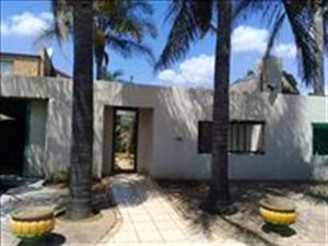 3 Bed House in Cresslawn