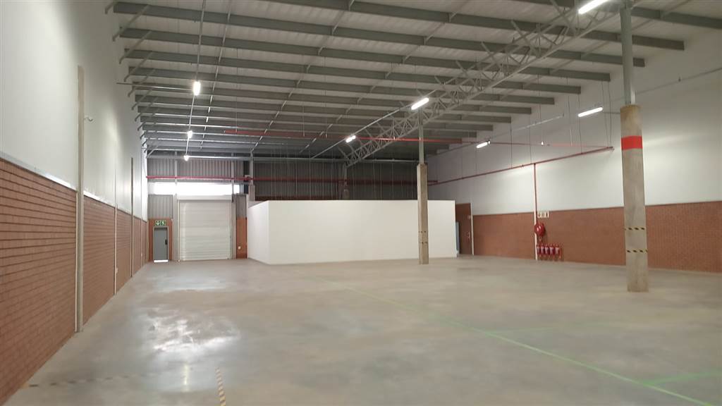 696  m² Industrial space in Olifantsfontein photo number 6