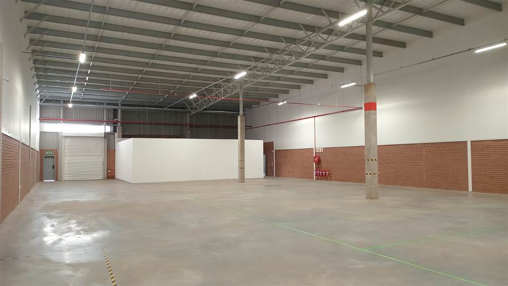 696  m² Industrial space in Olifantsfontein photo number 7