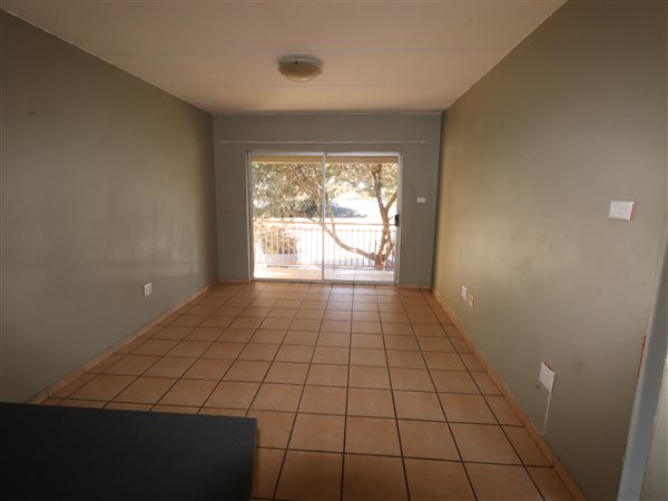 2 Bedroom Flat 2 Bedroom Flat