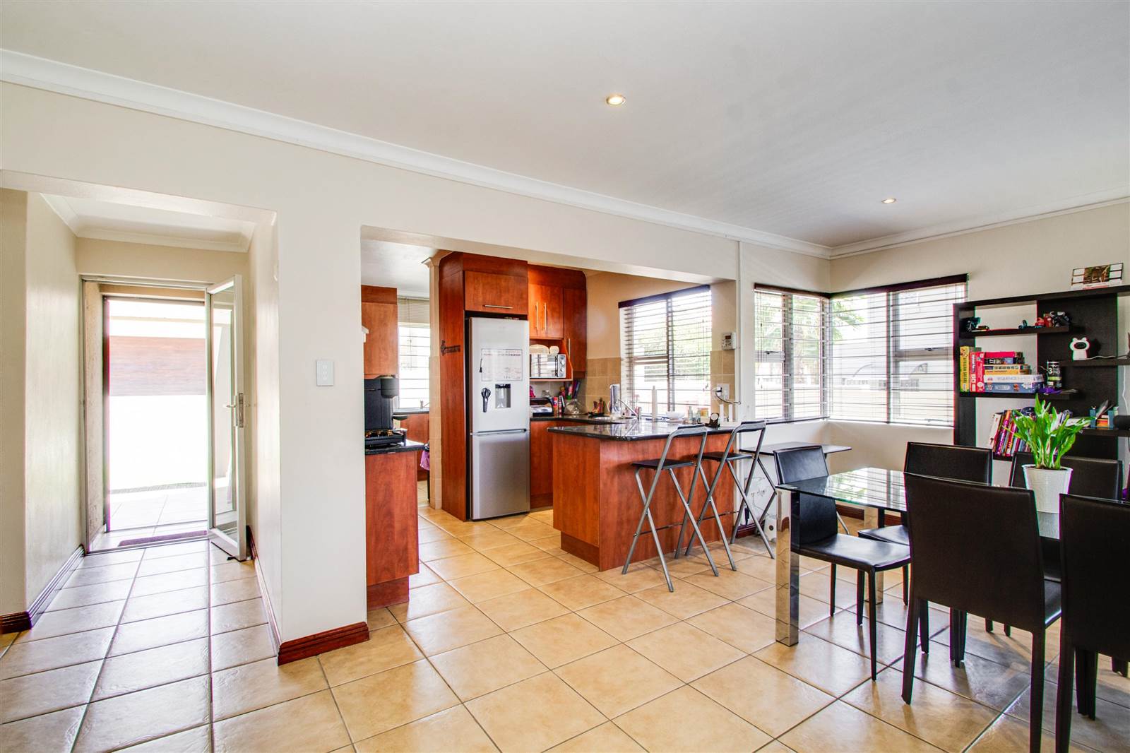3 Bed Cluster in Randpark Ridge photo number 8