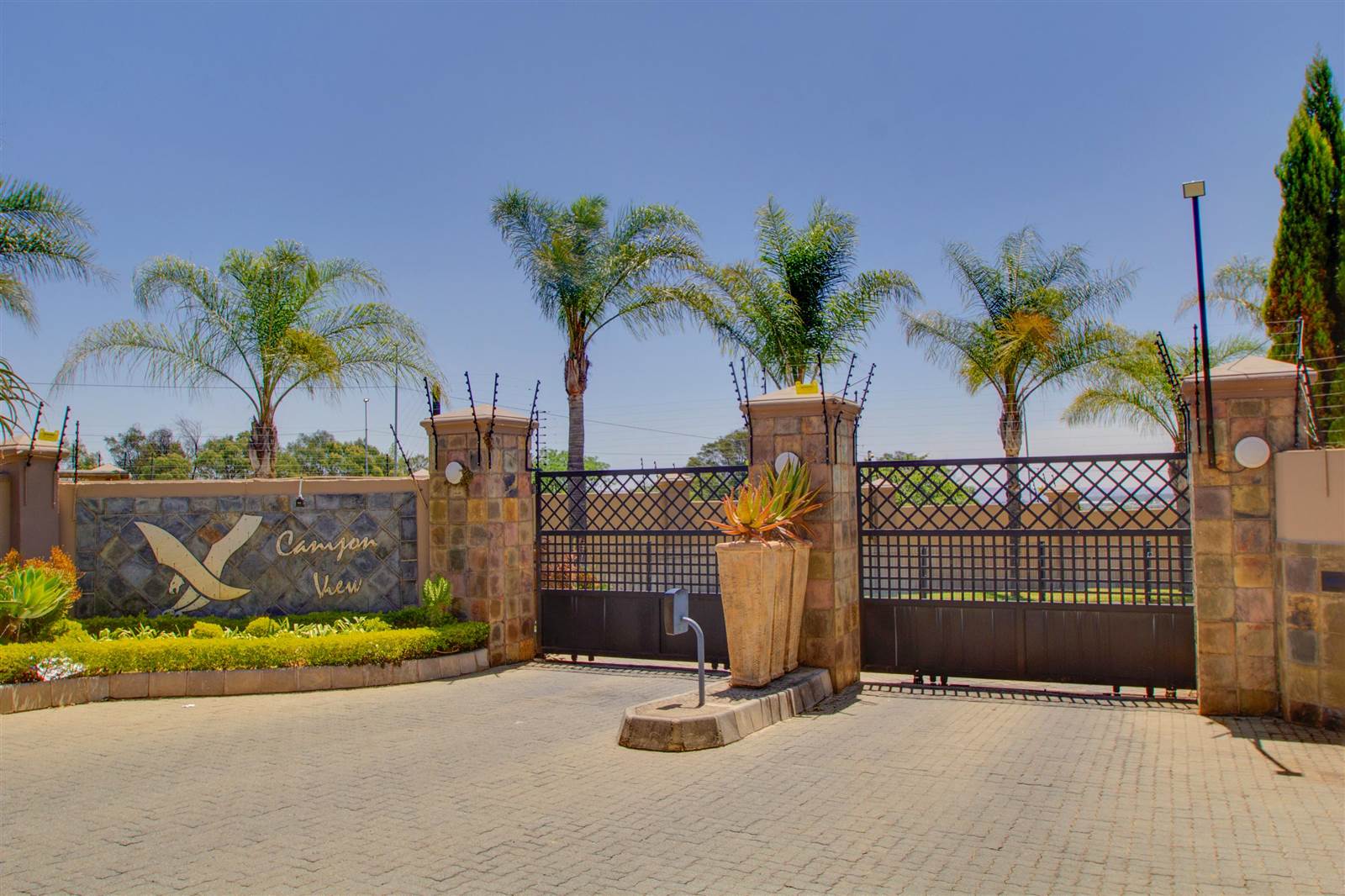 3 Bed Cluster in Randpark Ridge photo number 26