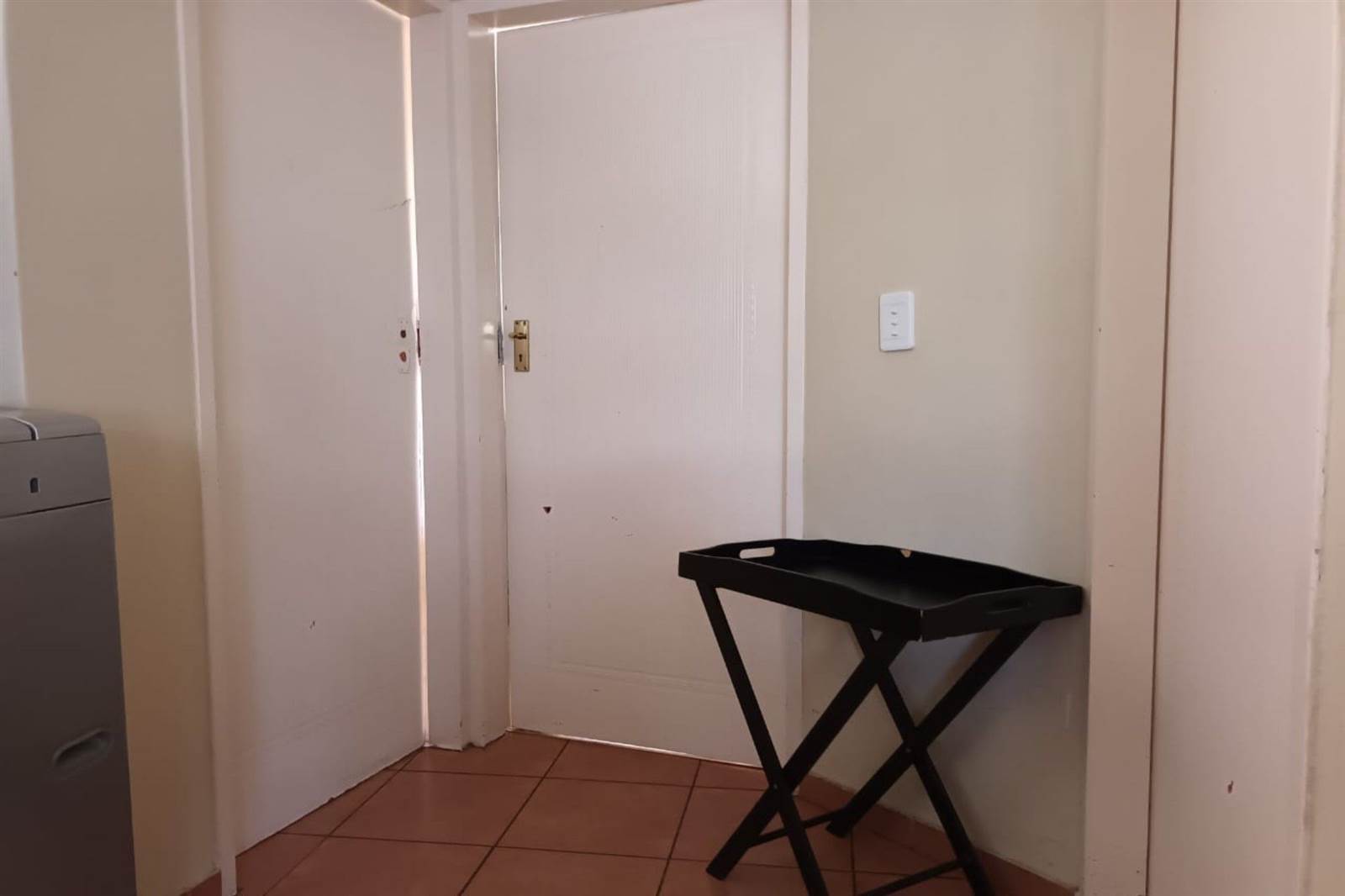 2 Bed House in Witbank Central photo number 11