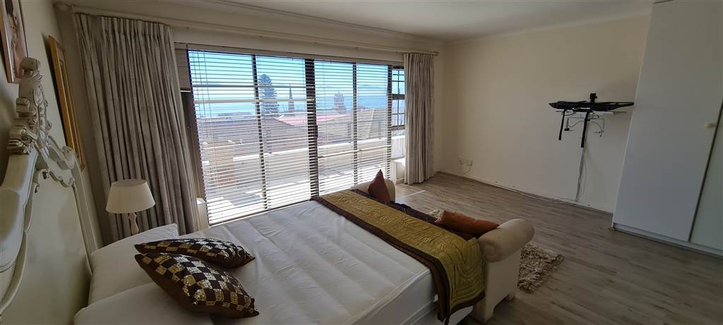 3 Bed Apartment in Mossel Bay Central photo number 24