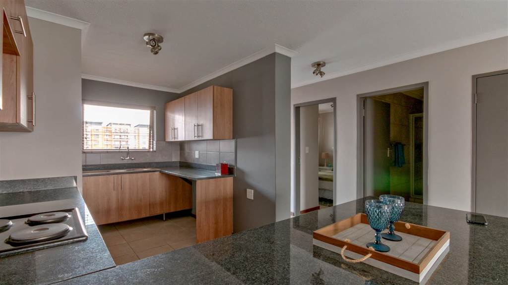 2 Bed Apartment in Highveld photo number 23