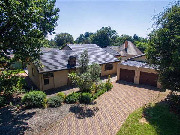 6 Bed House in Fairland
