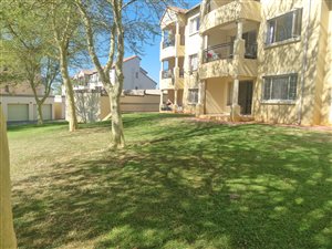 2 Bed Apartment in Shere