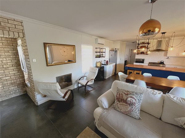 3 Bedroom Townhouse 3 Bedroom Townhouse