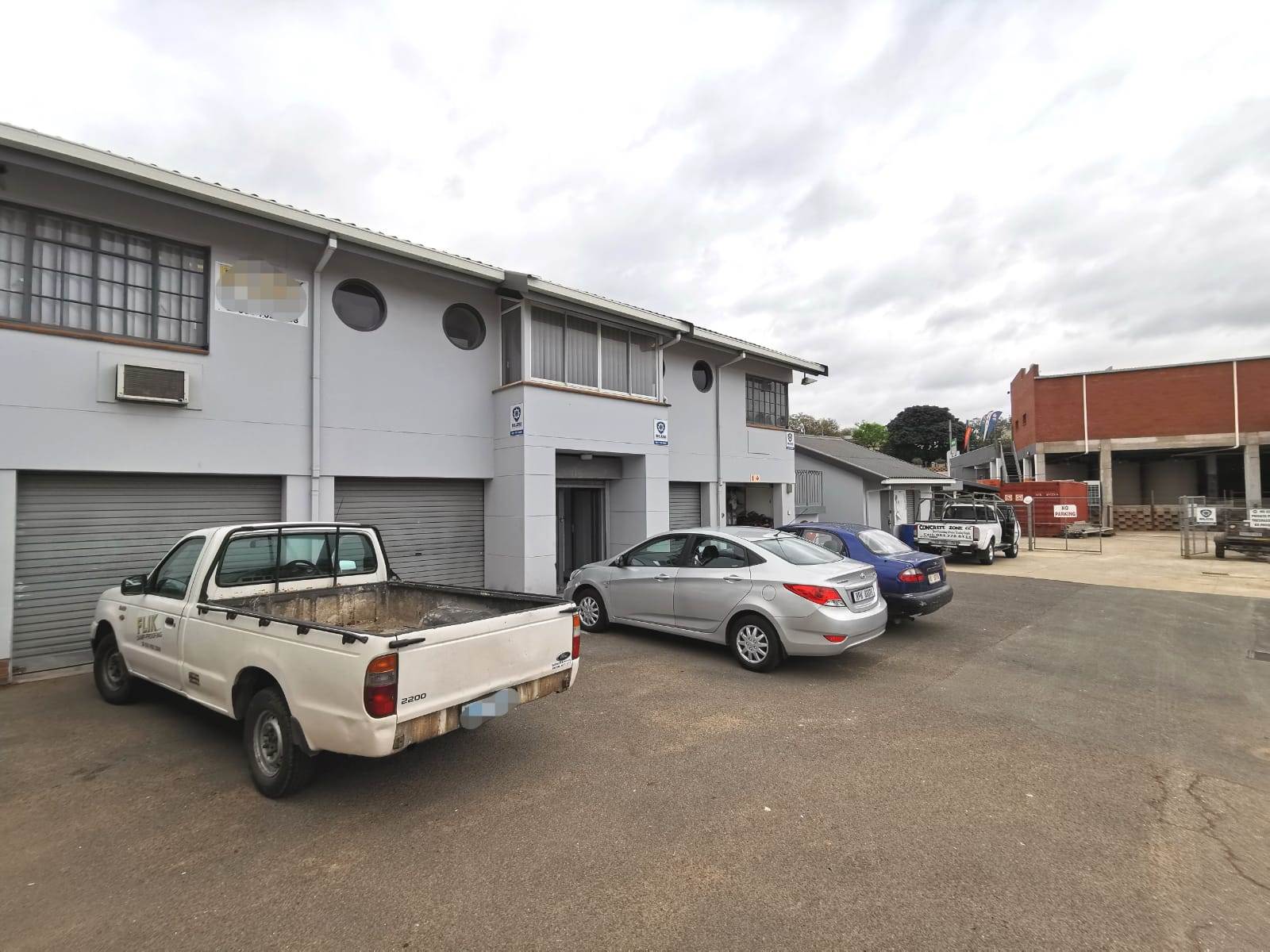 320  m² Commercial space in Pinetown Central photo number 1