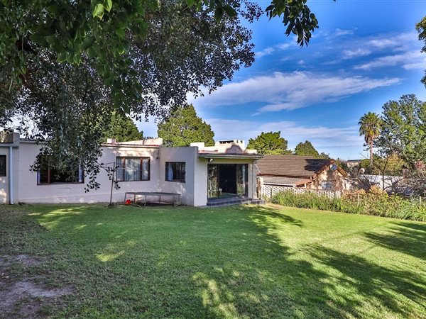 3 Bedroom House 3 Bedroom House
