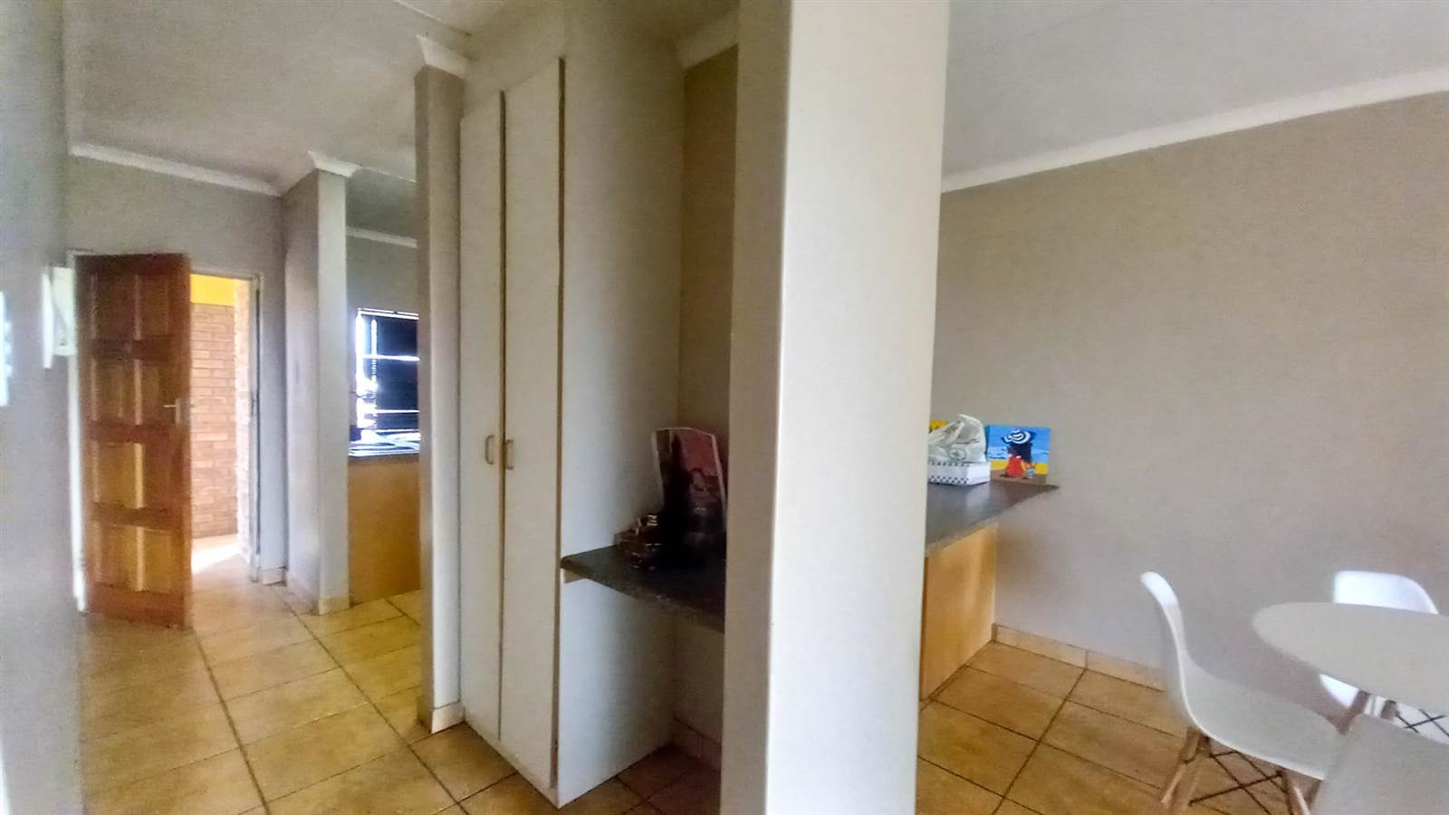 2 Bed Apartment in Middelburg South photo number 8