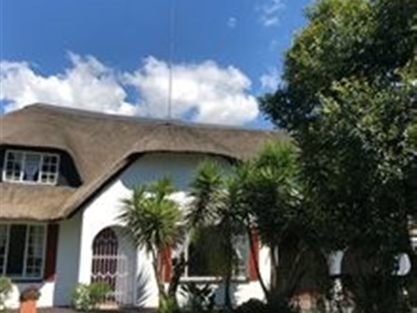 4 Bedroom House 4 Bedroom House