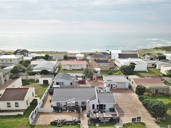 488  m² Commercial space in Struisbaai