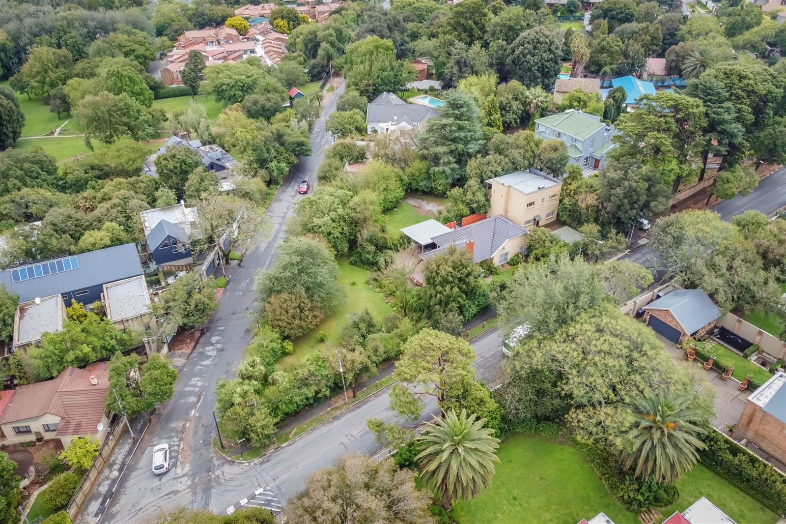 5000 m² Land available in Craighall Park photo number 7