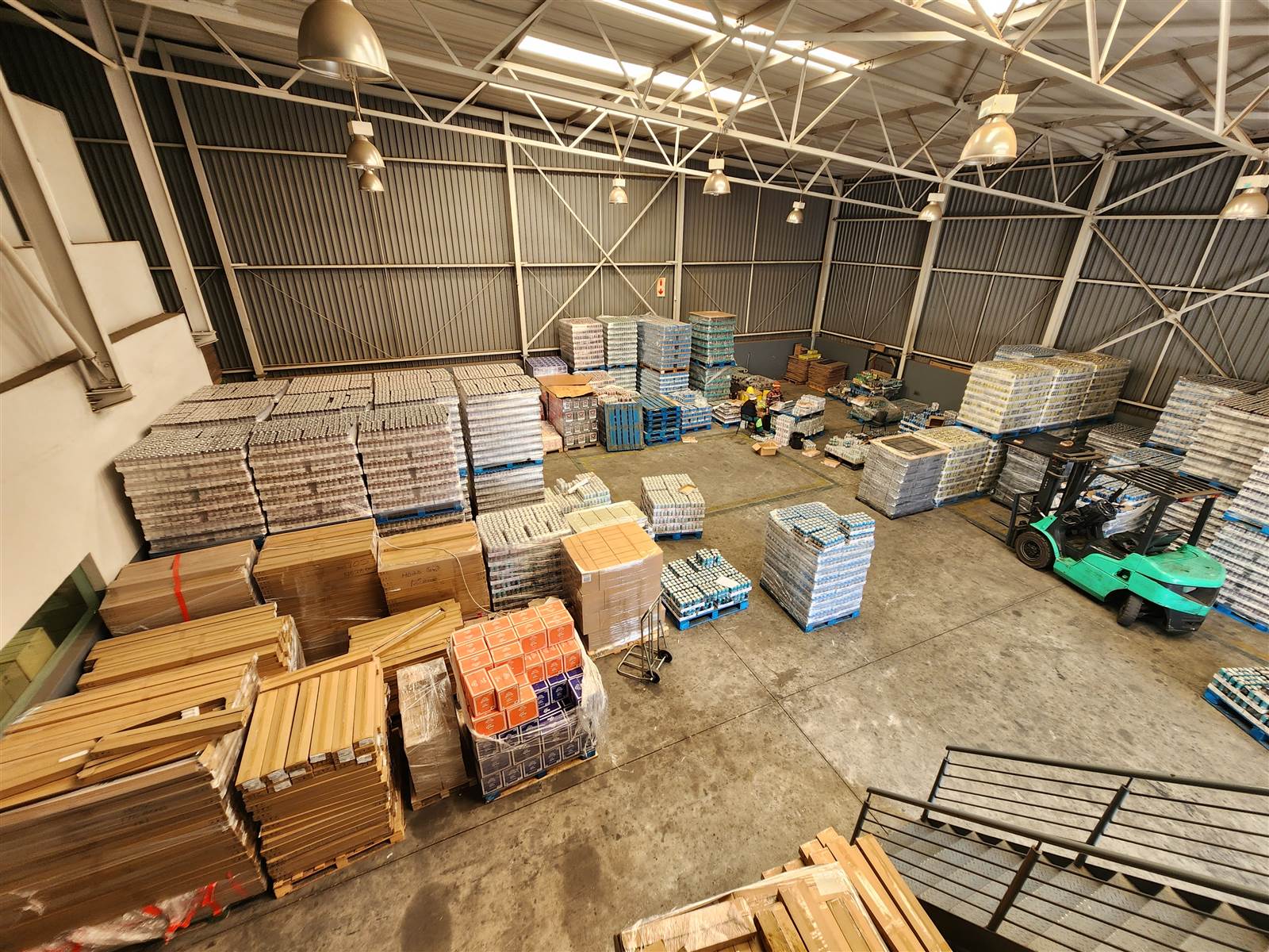 952  m² Industrial space in Spartan photo number 10