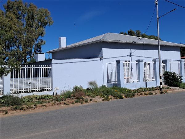 2 Bedroom House 2 Bedroom House