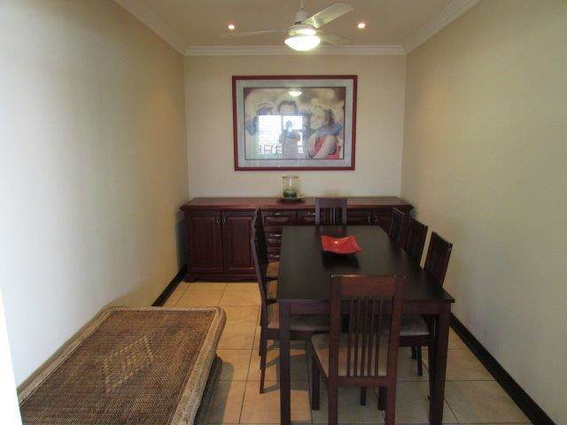 3 Bed Apartment in Shelly Beach photo number 9