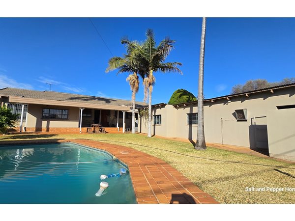 3 Bedroom House 3 Bedroom House