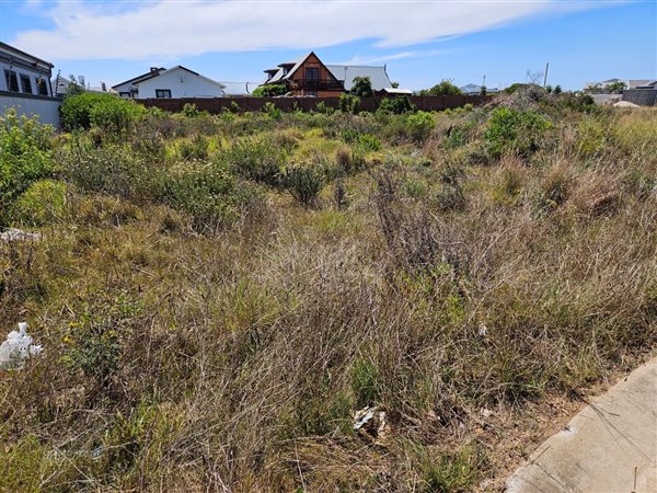 375 m² Land available in Fountains Estate