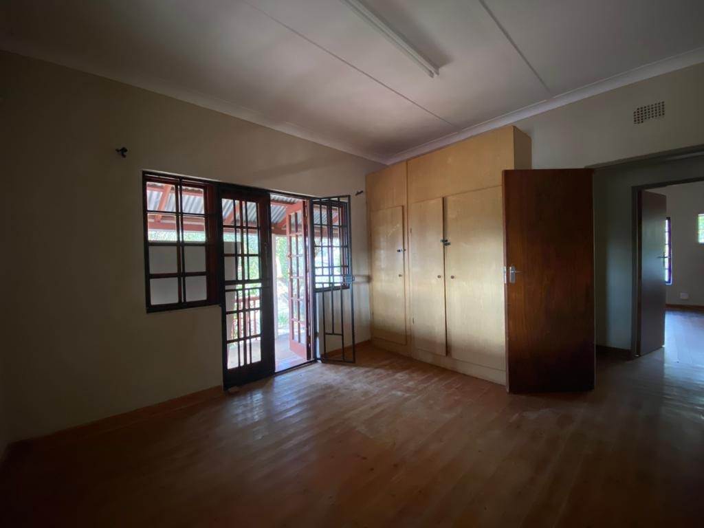 4 Bed House in Waterval Boven photo number 17
