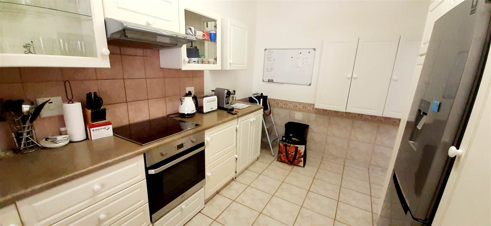 1.5 Bed Flat in Musgrave photo number 5