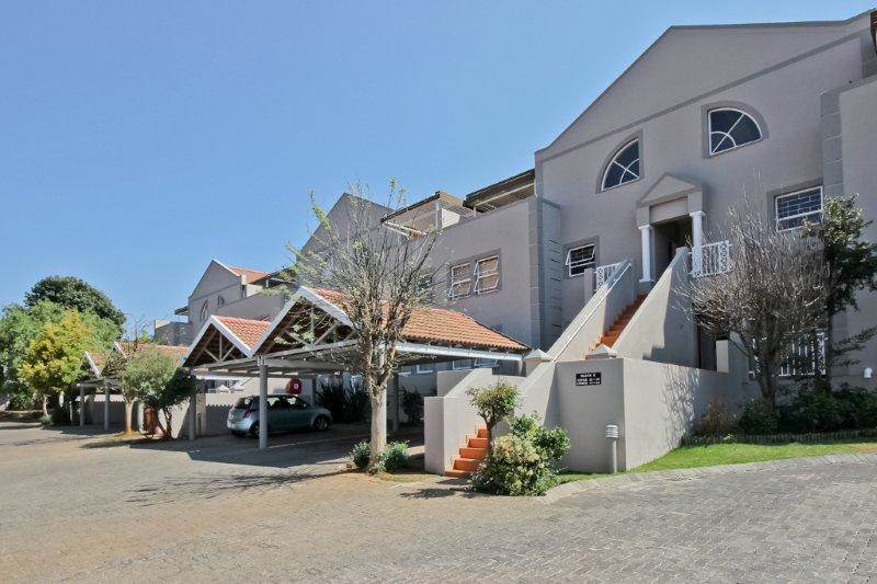 2 Bed Townhouse in Morninghill photo number 13