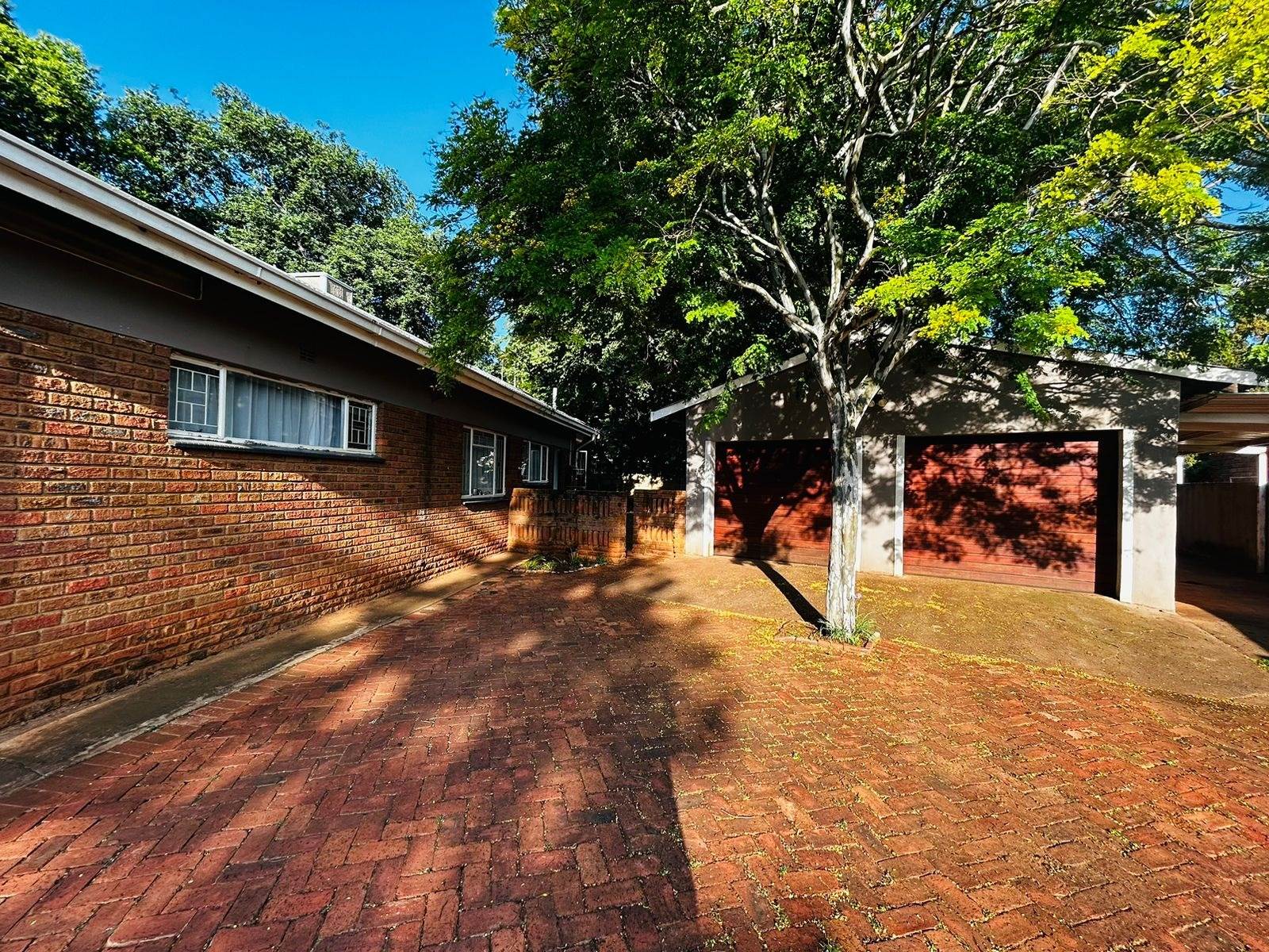 3 Bed House in Impala Park photo number 5