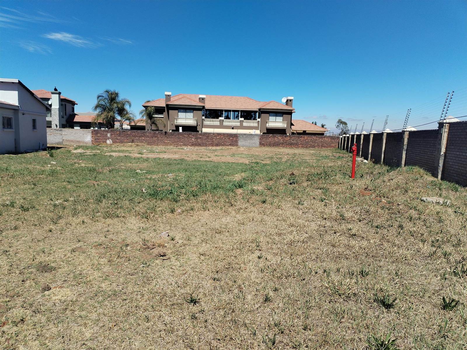 949 m² Land available in Helderwyk photo number 4