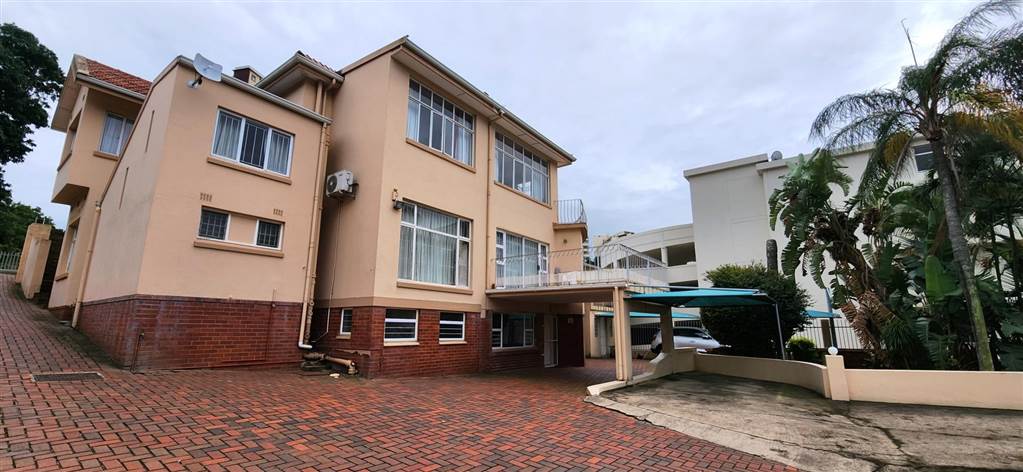4 Bed Apartment in Musgrave photo number 28