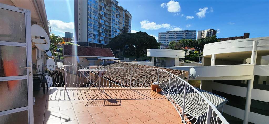4 Bed Apartment in Musgrave photo number 23