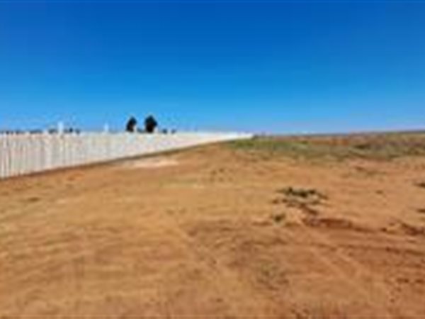 2 ha Land available in Middelburg Central
