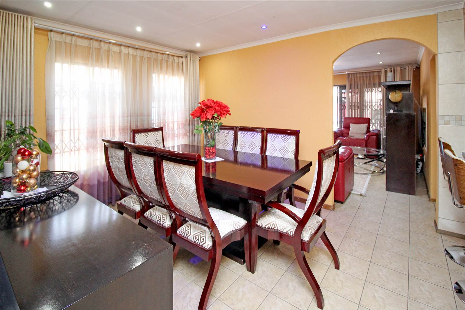 4 Bed House in Olievenhoutbosch photo number 19