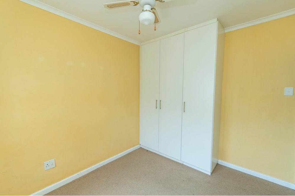 3 Bed Townhouse in Bramhope photo number 28