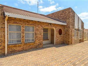 45 Benoni Secure/Gated Property and Houses For Sale - Pam Golding