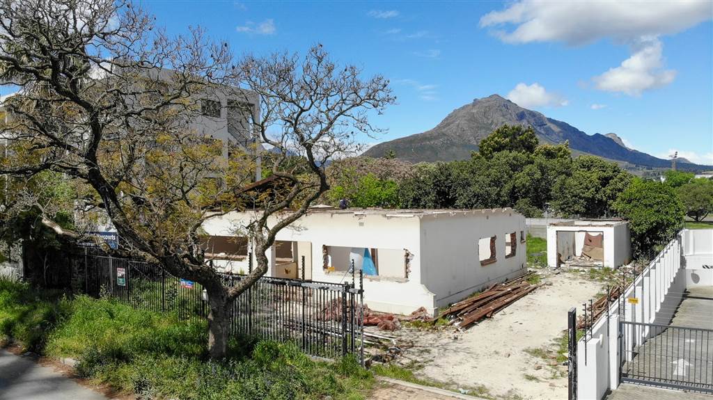 929 m² Land available in Stellenbosch Central photo number 5